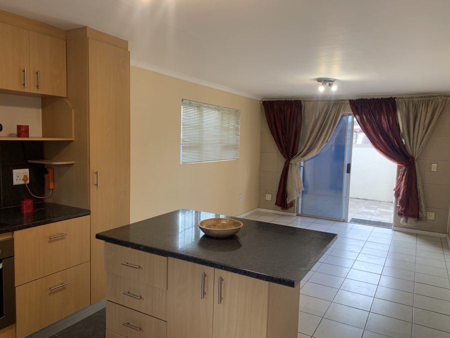 3 Bedroom Property for Sale in Goodwood Park Western Cape